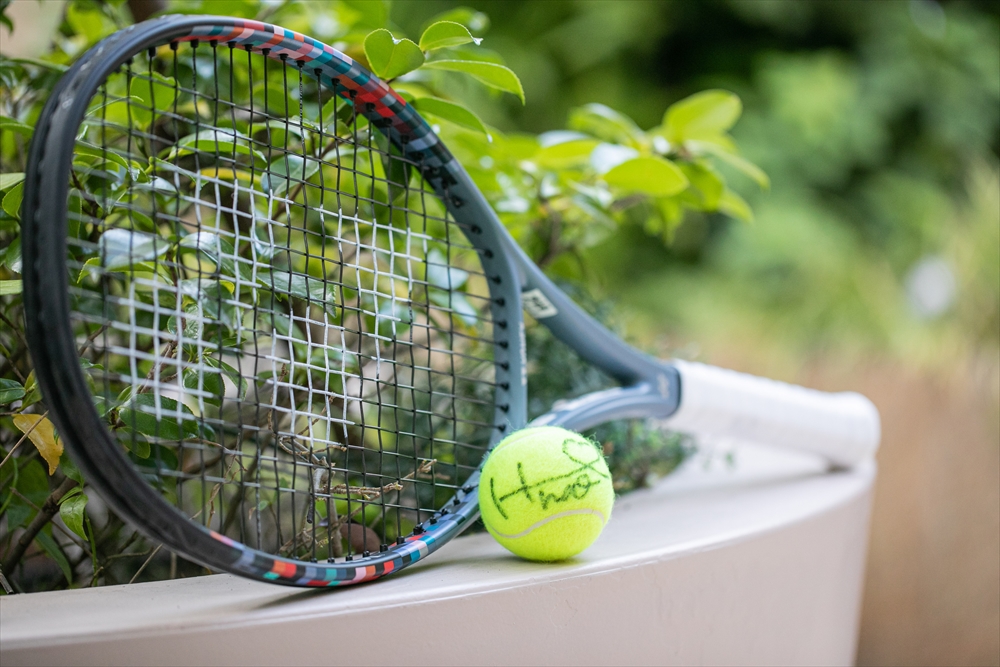 日本テニス協会は6月30日女子の日比野菜緒（ブラス）と男子の杉田祐一（三菱電機）がシングルスの出場権を獲得したと発表。